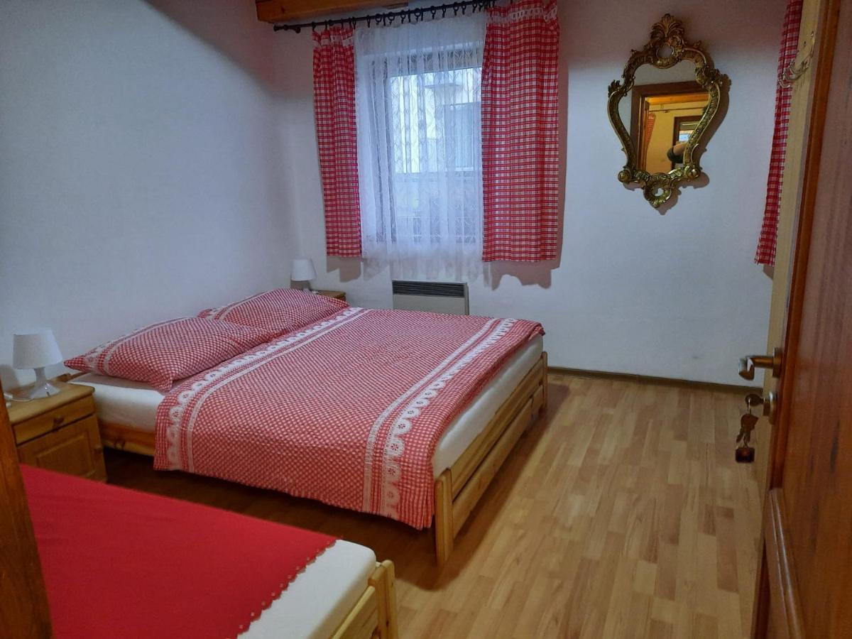Chata Evijan Liptovsky Mikulas Exterior photo
